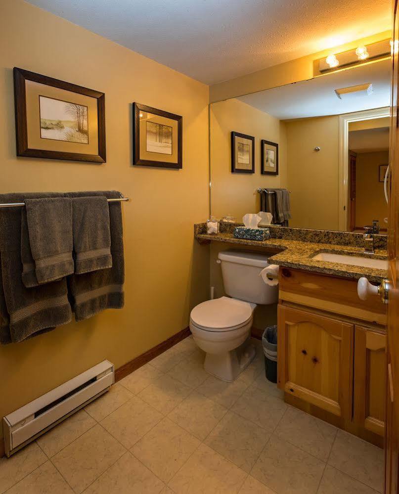 Westwind Properties At Valhalla Whistler Extérieur photo